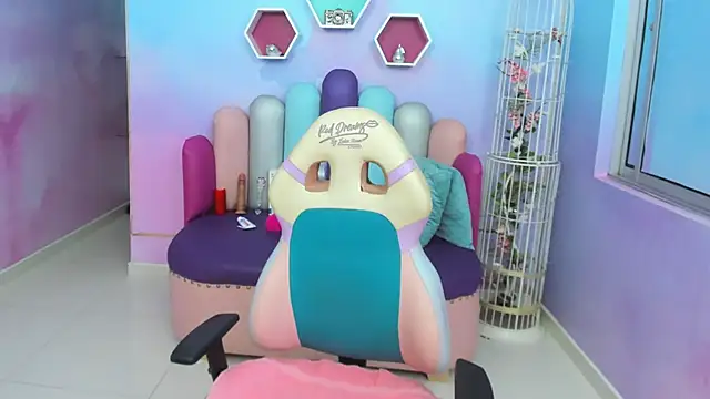 LYA SWEETX online show from January 30, 2025, 3:22 am