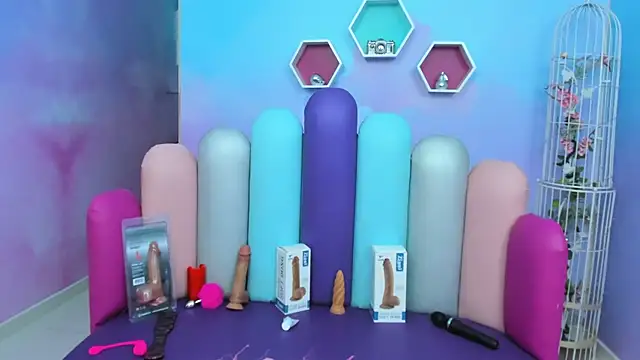 LYA SWEETX online show from February 4, 2025, 6:46 am