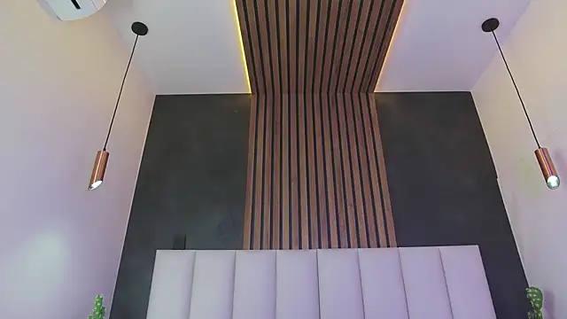 AmyPalmmer online show from February 25, 2025, 11:52 am