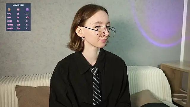 LimaLexxx online show from March 18, 2025, 7:53 pm