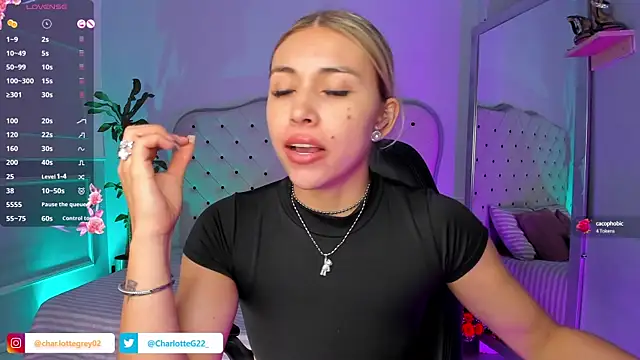 charlotte  grey online show from February 16, 2025, 11:59 am