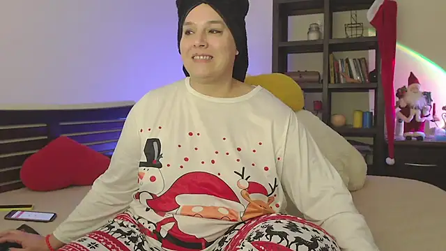 Snapshot of Niter chatting on December 18, 2024, 11:30 pm Niter online show from December 18, 2024, 11:30 pm