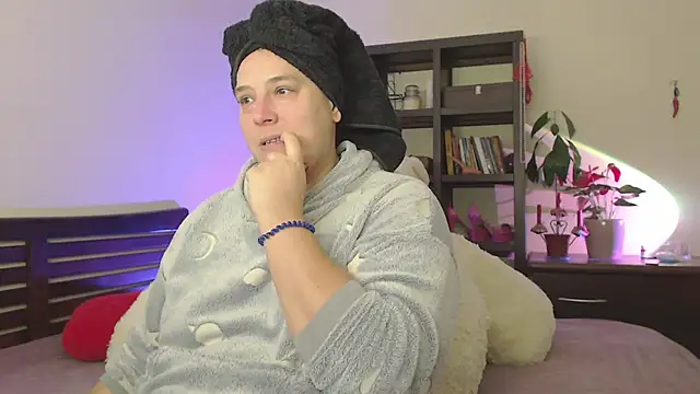 Snapshot of Niter chatting on January 13, 2025, 7:10 pm Niter online show from January 13, 2025, 7:10 pm