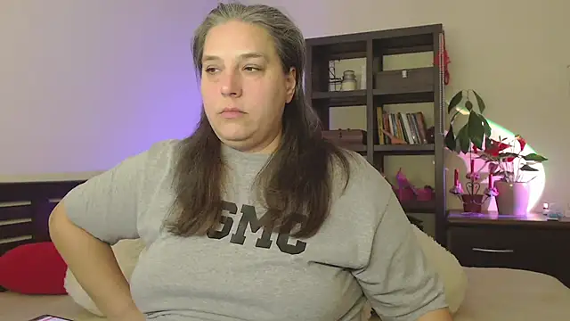 Snapshot of Niter chatting on January 17, 2025, 8:33 pm Niter online show from January 17, 2025, 8:33 pm