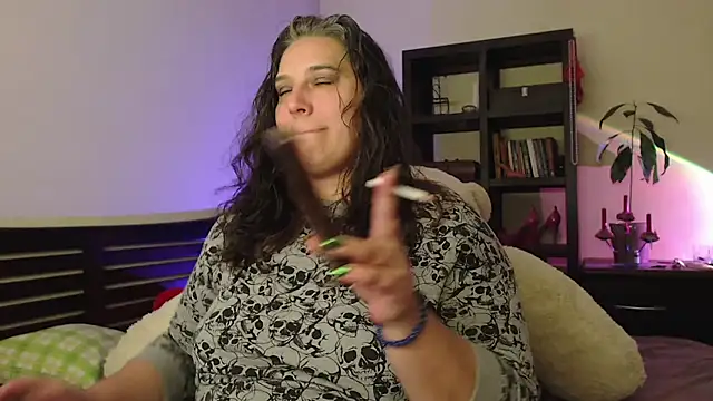 Snapshot of Niter chatting on March 20, 2025, 1:24 am Niter online show from March 20, 2025, 1:24 am