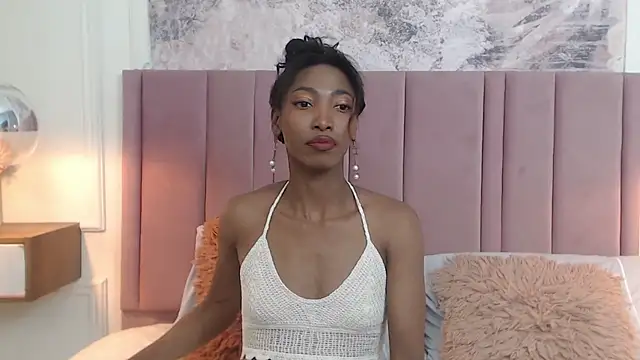 Snapshot of SabrinaDevill chatting on January 25, 2025, 1:19 pm SabrinaDevill online show from January 25, 2025, 1:19 pm