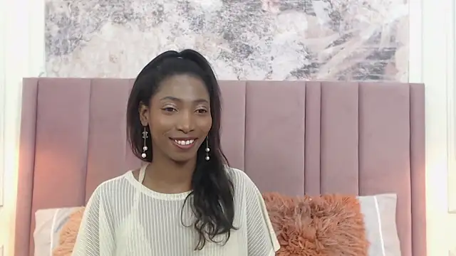 Snapshot of SabrinaDevill chatting on March 20, 2025, 1:04 pm SabrinaDevill online show from March 20, 2025, 1:04 pm