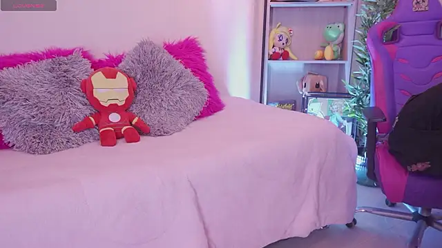 madelyn rose  online show from February 26, 2026, 1:59 am