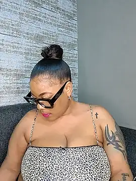 ExclusiveLeexx online show from February 27, 2025, 8:42 pm