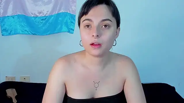 elizabethtaylorxxx online show from November 28, 2025, 2:14 am