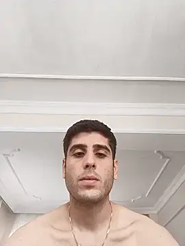 arenn1997 online show from November 3, 2025, 12:17 pm