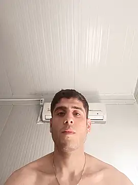 arenn1997 online show from November 22, 2025, 12:15 pm