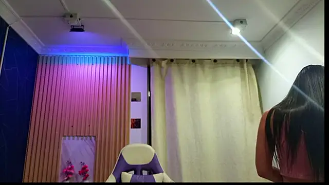 Cataleyalove ADY online show from October 2, 2025, 7:48 am