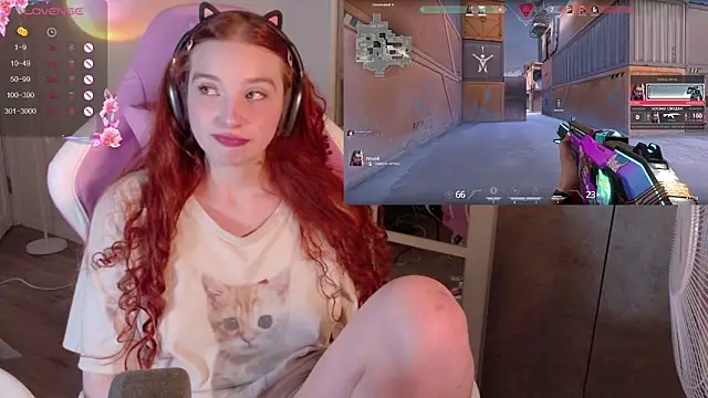 cinnabon girls online show from October 23, 2025, 10:47 am