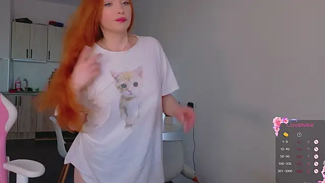 cinnabon girls online show from April 24, 2026, 4:42 pm