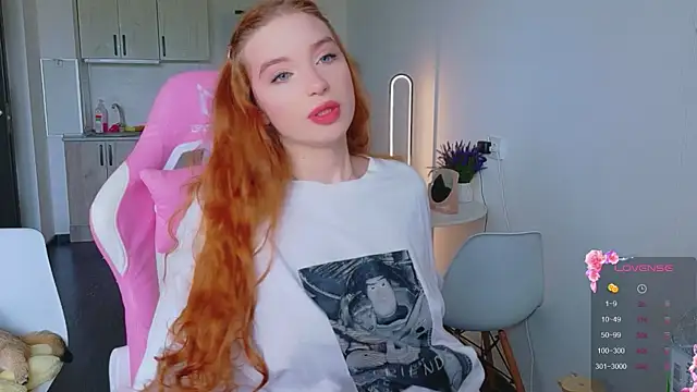 Snapshot of cinnabon_girls chatting on June 2, 2026, 1:02 pm cinnabon girls online show from June 2, 2026, 1:02 pm