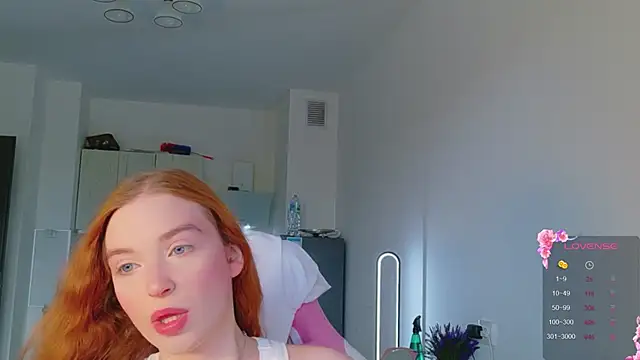 Snapshot of cinnabon_girls chatting on June 4, 2026, 2:56 pm cinnabon girls online show from June 4, 2026, 2:56 pm