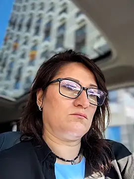 ZhenjaPoledance online show from April 22, 2026, 7:22 am