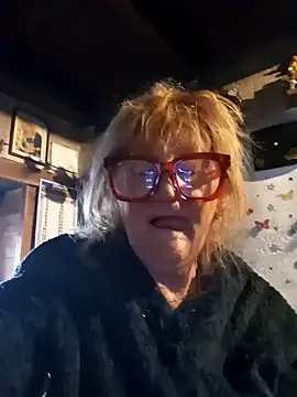 eva2023sexy online show from February 4, 2025, 12:11 pm