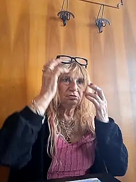 Snapshot of eva2023sexy chatting on May 20, 2026, 2:34 pm eva2023sexy online show from May 20, 2026, 2:34 pm