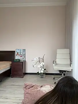 Hott Lolla online show from January 27, 2025, 10:06 am