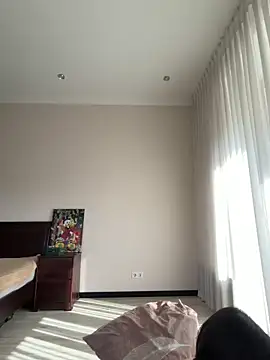 Hott Lolla online show from March 13, 2026, 7:37 am