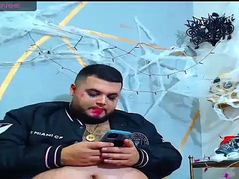 damian chubby online show from November 1, 2025, 4:03 am