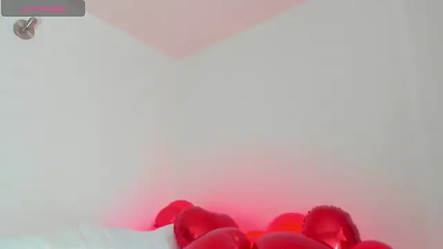 honeyann08 online show from February 13, 2025, 8:34 pm