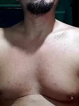 Snapshot of Cris29_84 chatting on March 30, 2026, 5:36 pm Cris29 84 online show from March 30, 2026, 5:36 pm