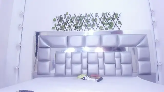 sweetebonny1 online show from February 17, 2026, 12:12 pm