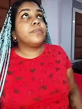 ELLA KELLY online show from March 3, 2025, 11:55 am