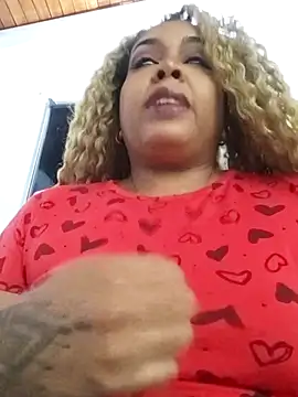 ELLA KELLY online show from February 11, 2026, 11:37 am