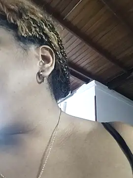 ELLA KELLY online show from April 10, 2026, 11:59 am