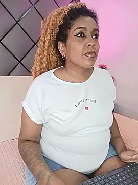 ELLA KELLY online show from June 27, 2026, 11:48 am