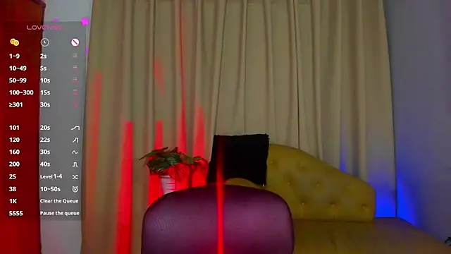 Snapshot of StarMilf chatting on February 25, 2025, 3:38 pm StarMilf online show from February 25, 2025, 3:38 pm