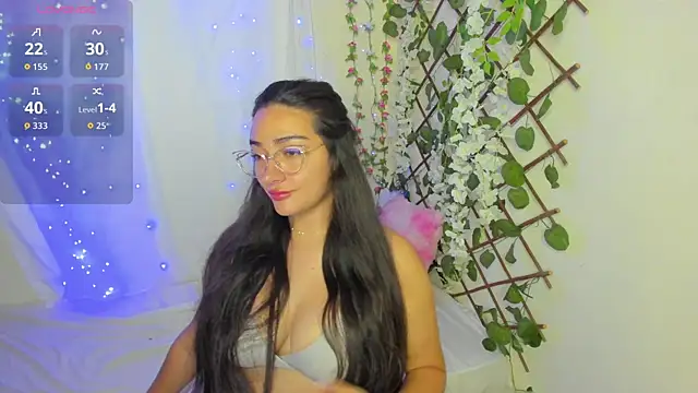 Snapshot of zara41 chatting on June 12, 2026, 5:01 pm zara41 online show from June 12, 2026, 5:01 pm