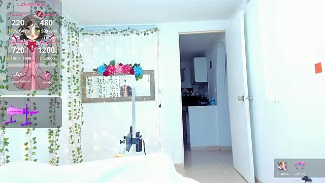 Tiffanny Love  online show from February 15, 2025, 9:27 am