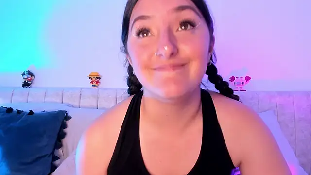 Kathia Morelli online show from February 18, 2025, 2:59 pm