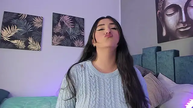 Kathia Morelli online show from December 19, 2025, 12:01 pm