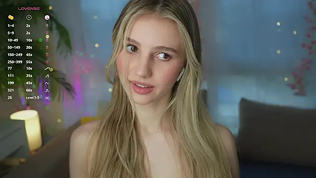 Fluffy-Angel online show from January 27, 2025, 8:29 am