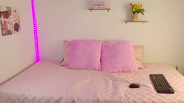 Snapshot of Atenea_Makri chatting on January 30, 2025, 12:07 am Atenea Makri online show from January 30, 2025, 12:07 am