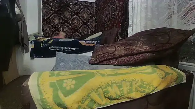 NataliiaRosa54 online show from March 11, 2025, 3:37 am