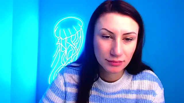 Loren Moa online show from December 26, 2024, 7:13 am