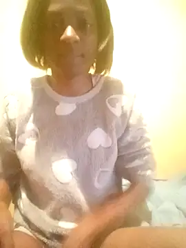 Snapshot of barehunny chatting on July 14, 2026, 8:47 pm barehunny online show from July 14, 2026, 8:47 pm
