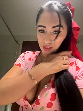 tamara jay online show from September 21, 2025, 10:11 pm