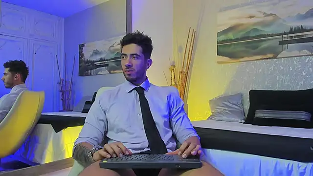 Snapshot of Nate_franco chatting on January 11, 2025, 4:06 am Nate franco online show from January 11, 2025, 4:06 am