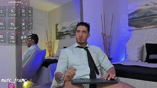 Snapshot of Nate_franco chatting on January 30, 2025, 3:55 am Nate franco online show from January 30, 2025, 3:55 am