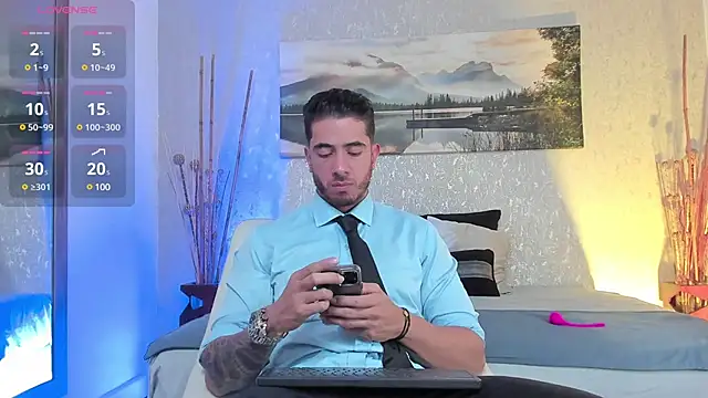 Snapshot of Nate_franco chatting on February 13, 2025, 2:12 am Nate franco online show from February 13, 2025, 2:12 am