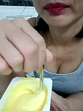    Erin    online show from November 16, 2025, 3:56 am