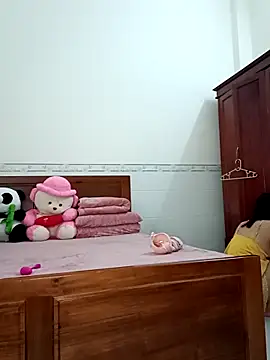    Erin    online show from March 26, 2026, 2:50 am